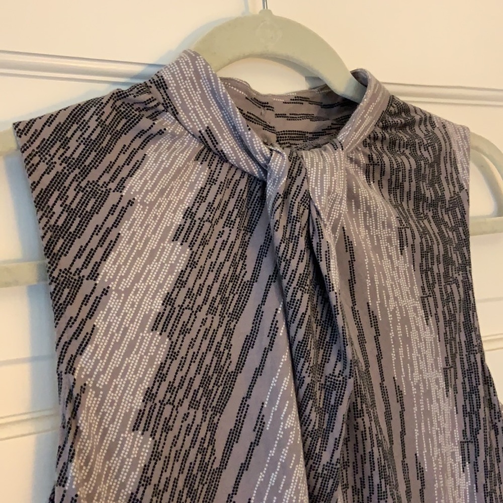 Calvin Klein Sleeveless Purple Patterned Top